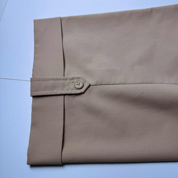 Sharagano Khaki Capri Pants - Size 10 - Picture 5 of 8